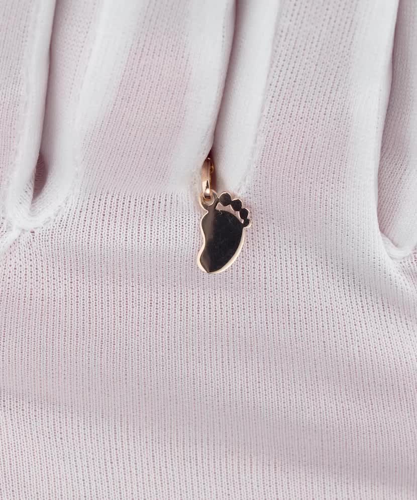 Золотой подвеска "Следы ножек" Золотой подвеска "Следы ножек"