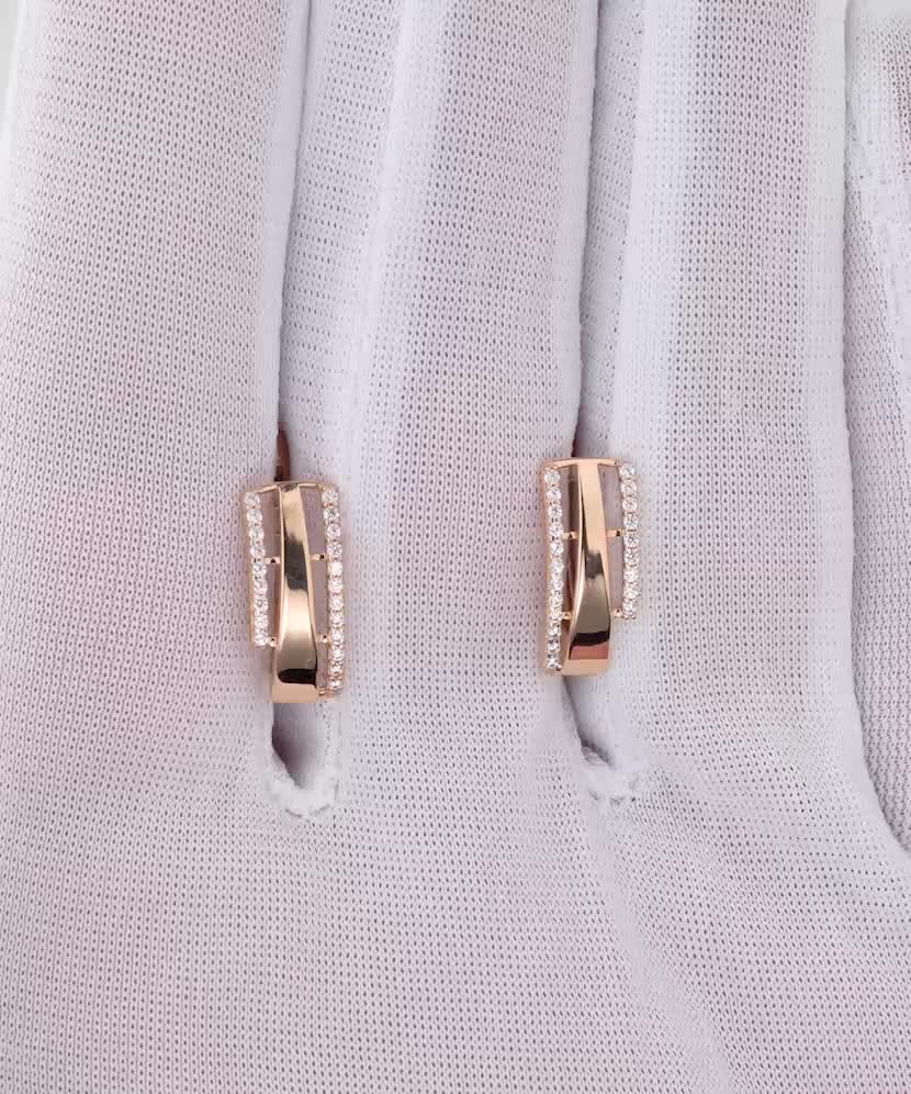 Gold earrings with zircons Gold earrings with zircons