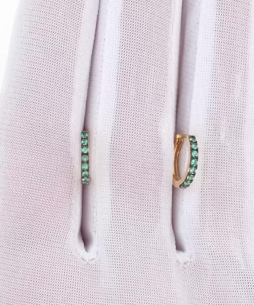 Серьги из желтого золота с изумрудами Серьги из желтого золота с изумрудами