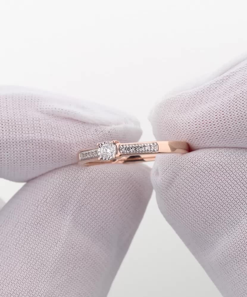 Золотое кольцо с алмазами Золотое кольцо с алмазами