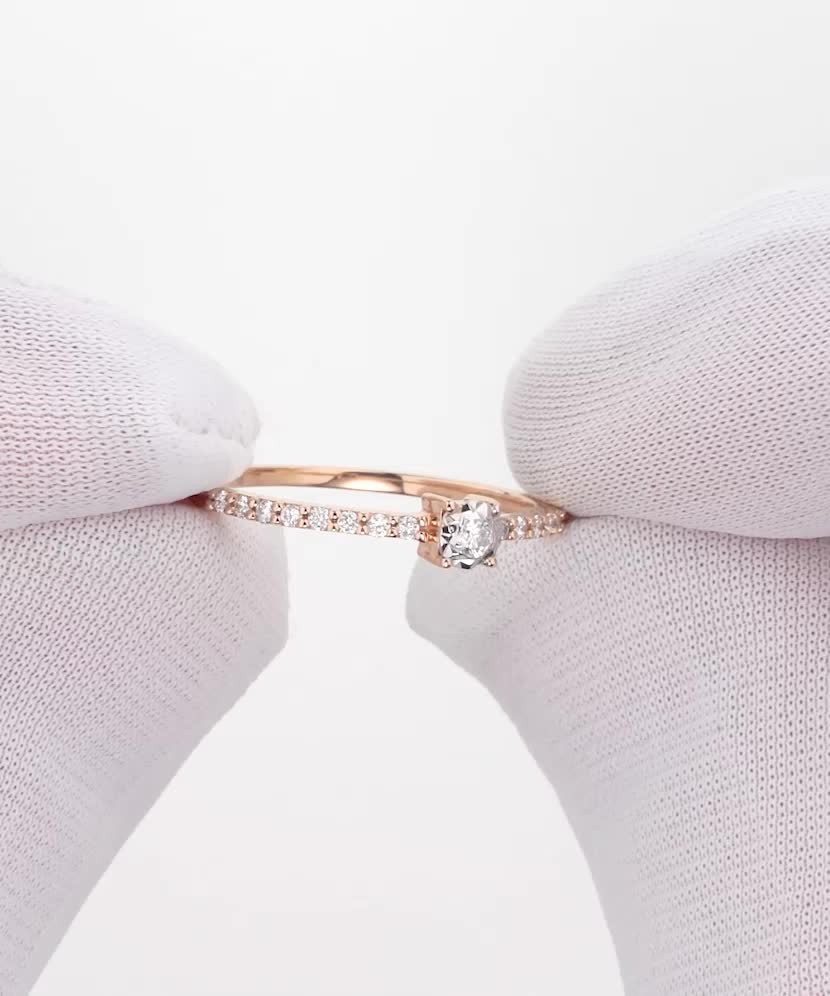 Золотое кольцо с алмазами Золотое кольцо с алмазами