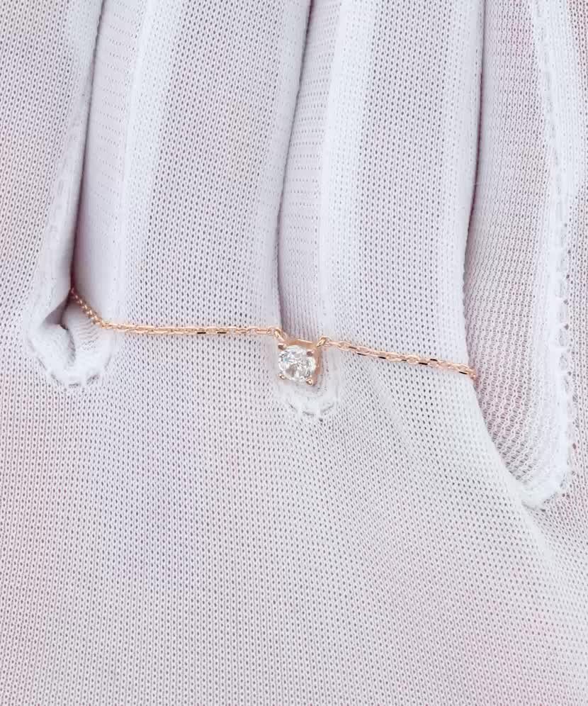 Золотая цепочка с подвеской из циркона