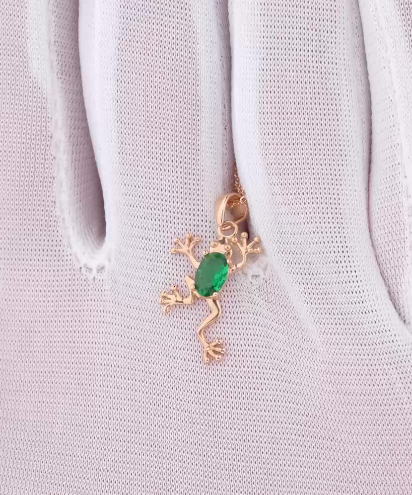 Золотой подвеска с цирконом