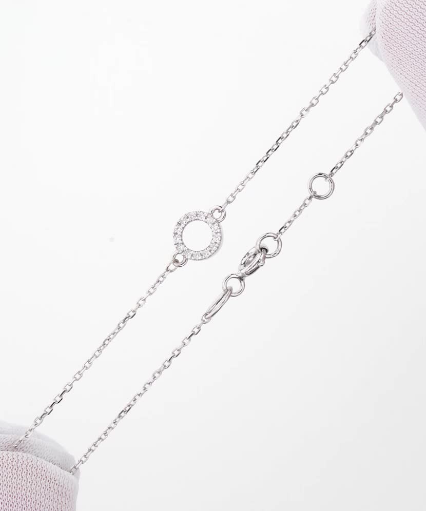 Браслет из белого золота с бриллиантами