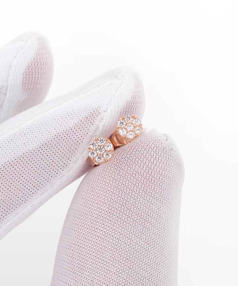 Gold earrings with zircons