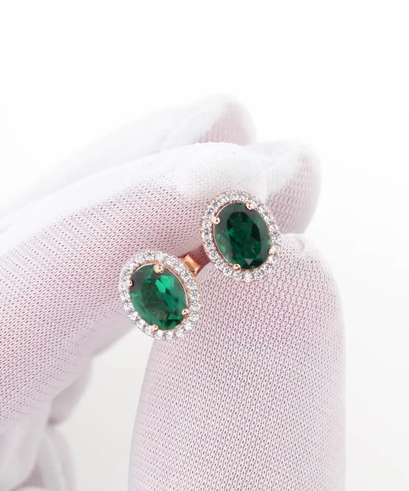 Золотые серьги с цирконами