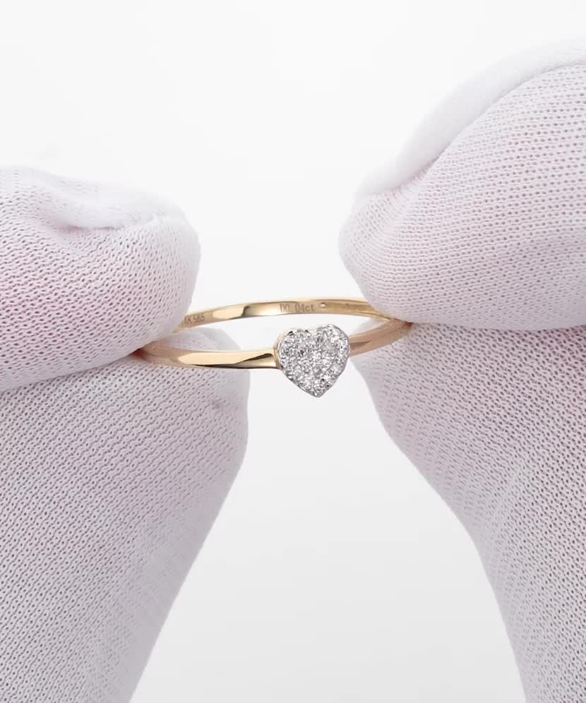 Yellow Gold ring with diamonds Yellow Gold ring with diamonds