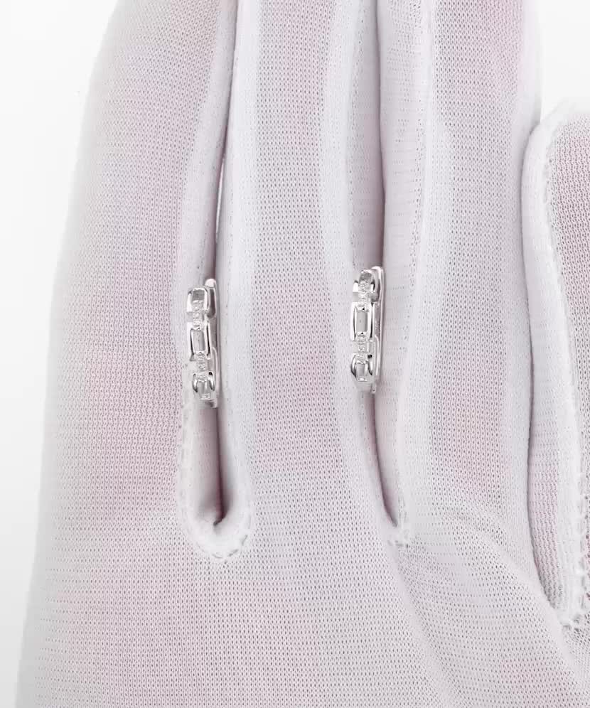 White Gold earrings with diamonds White Gold earrings with diamonds