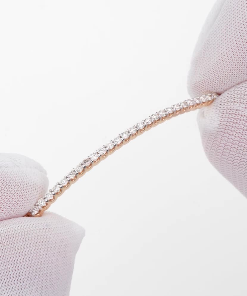 Золотой браслет с бриллиантами