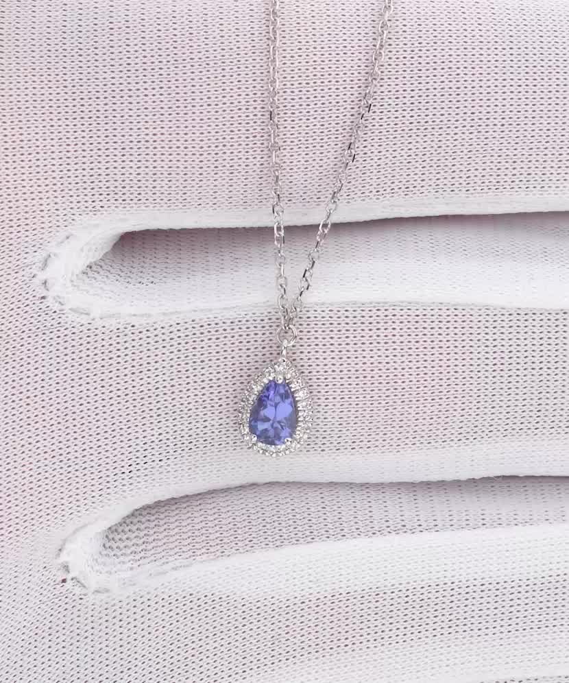 Цепочка из белого золота с танзанитом и бриллиантовой подвеской