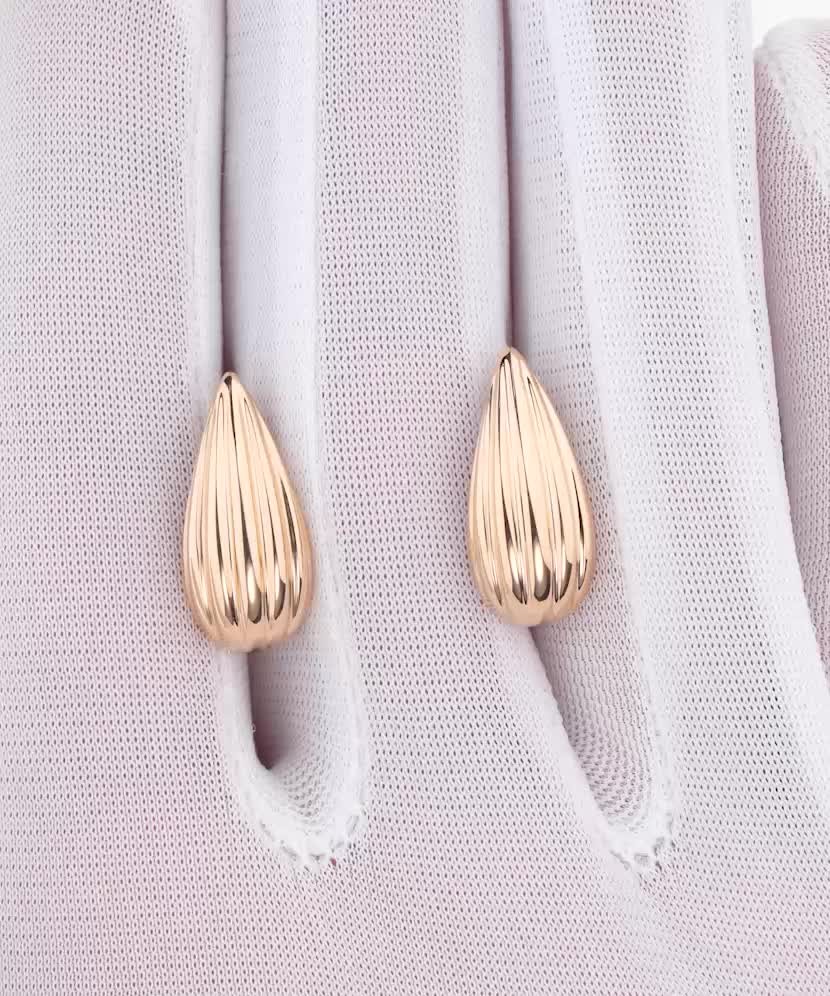 Gold earrings