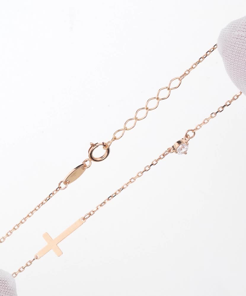 Золотой браслет с цирконом