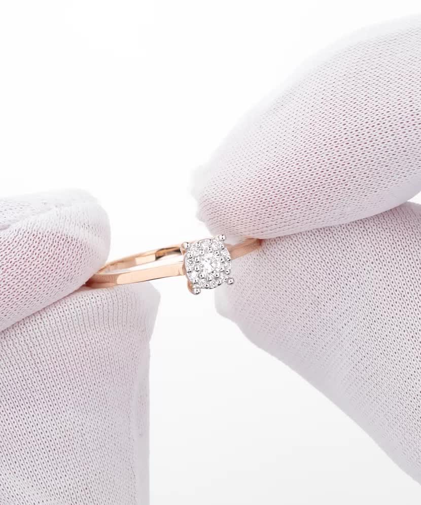 Золотое кольцо с бриллиантами