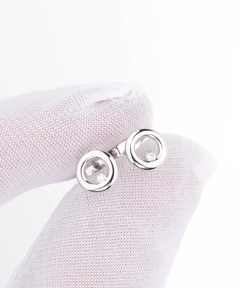 Серьги из белого золота с бриллиантами