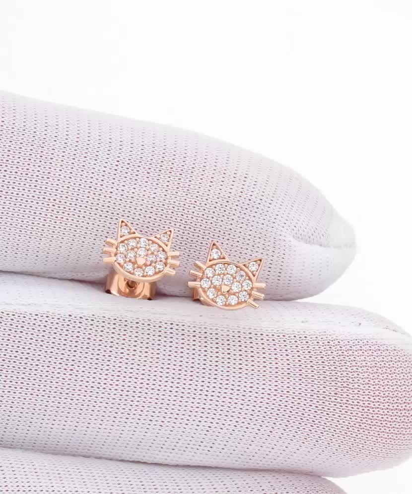 Золотые серьги с цирконами «Кот»