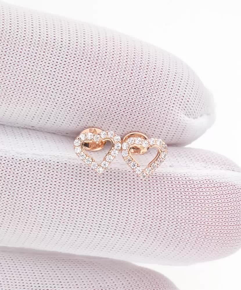 Золотые серьги с цирконами "Сердечко"