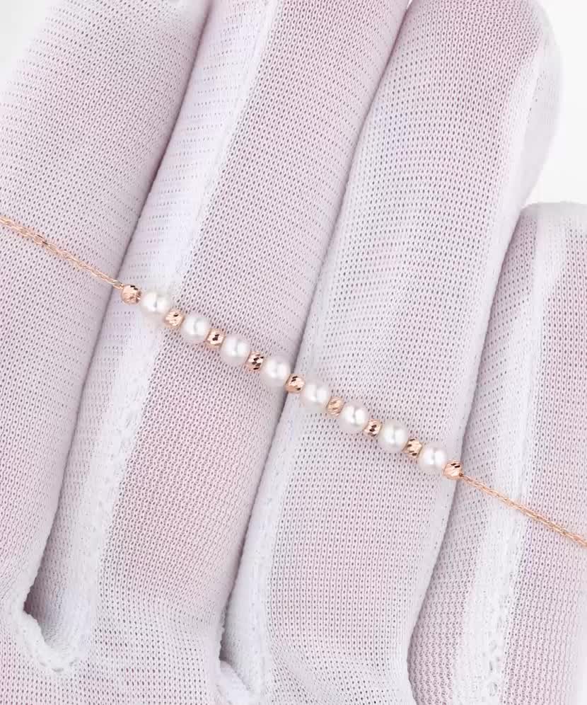 Золотой браслет с жемчугом