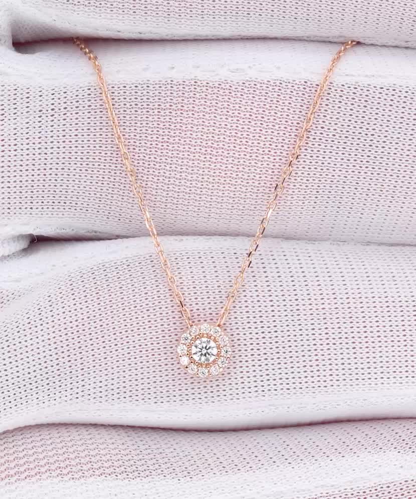 Золотая цепочка с подвеской из циркона