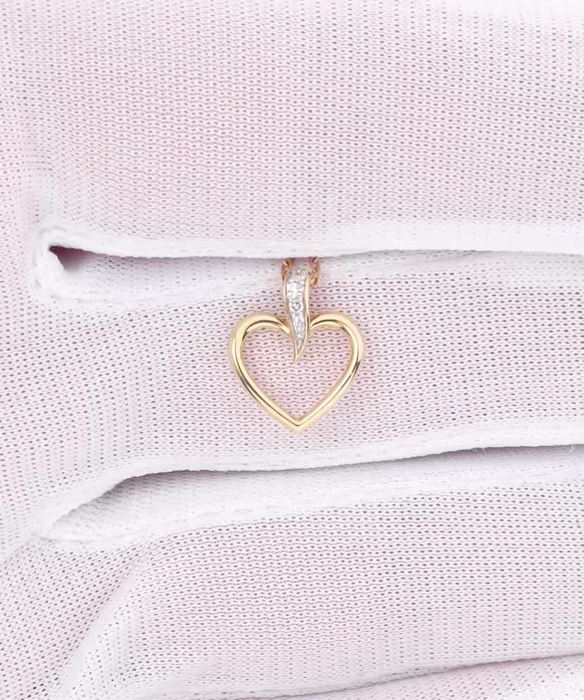 Подвеска из желтого золота с бриллиантами