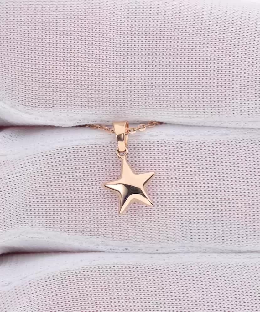 Gold pendant