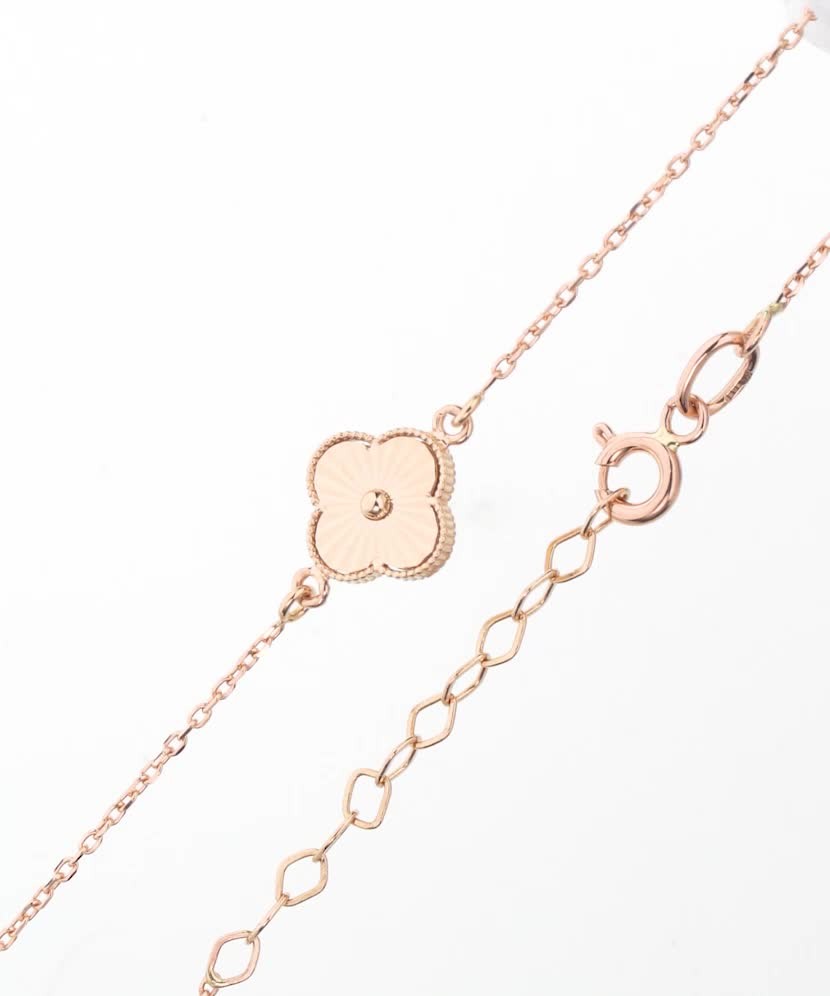 Gold bracelet