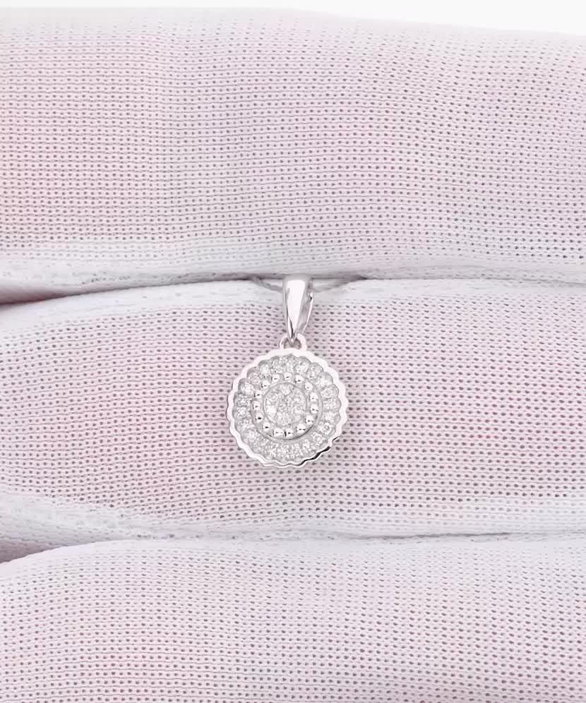 White gold pendant with diamonds