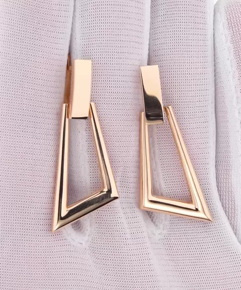 Gold earrings