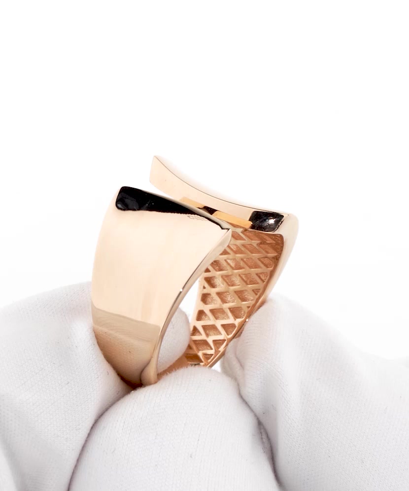 Gold ring