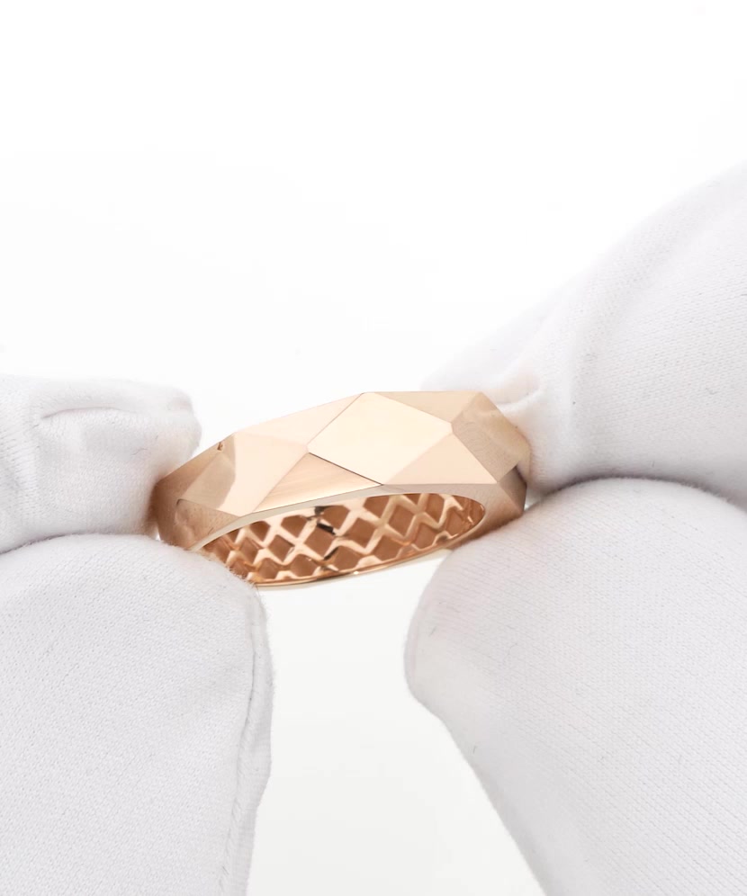 Gold ring