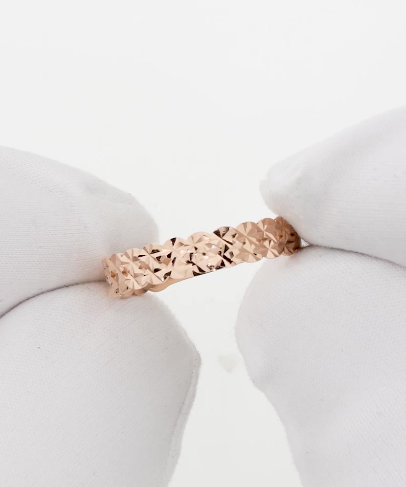 Gold ring