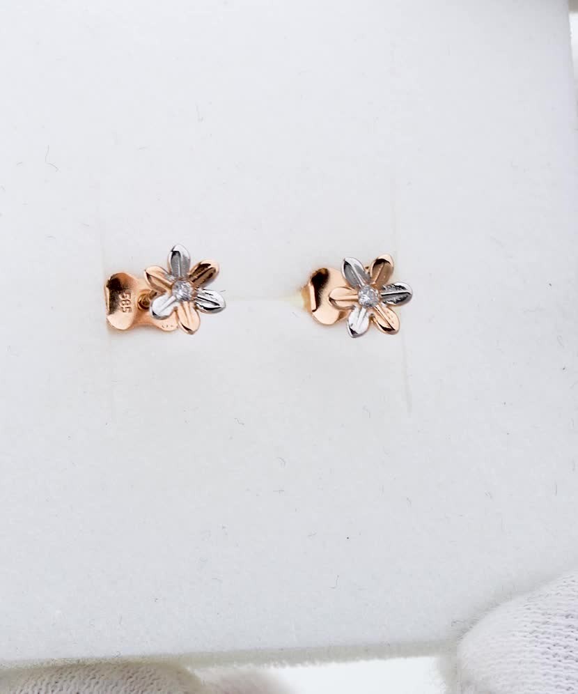 Gold earrings "flowers"