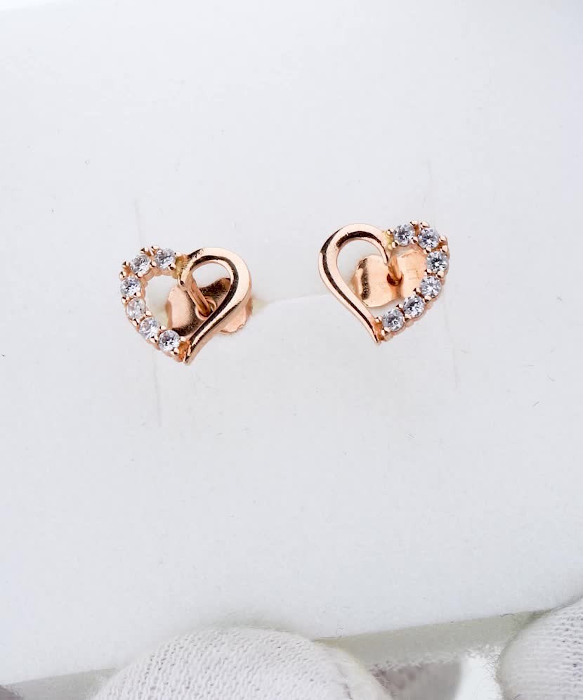 Gold earrings with zircons "hearts"
