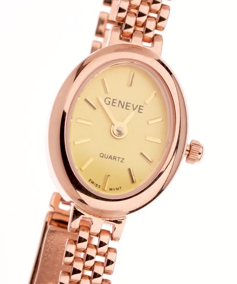 Gold wrist watch Gold wrist watch