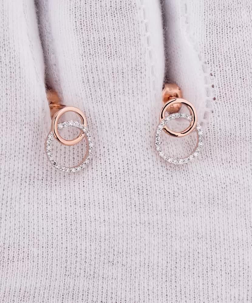 Серьги из золота с бриллиантами Серьги из золота с бриллиантами