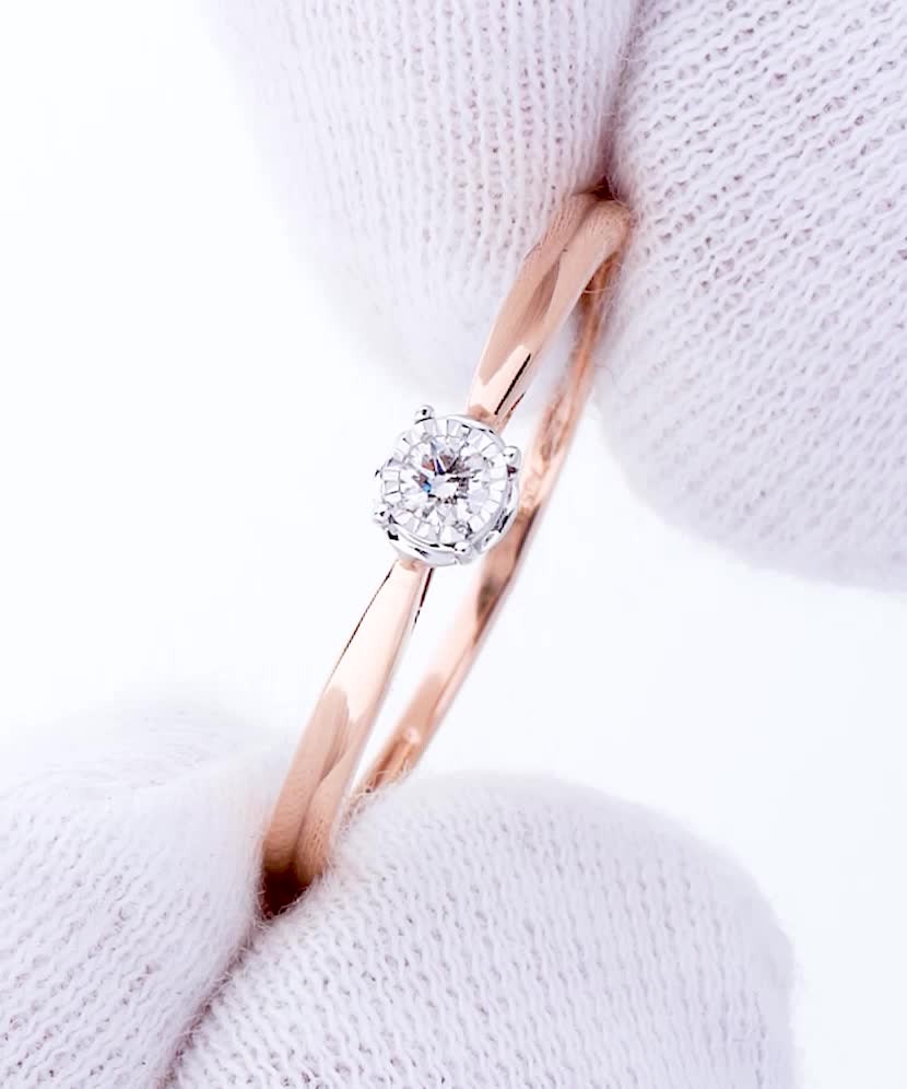 Серьги из золота с бриллиантами Серьги из золота с бриллиантами