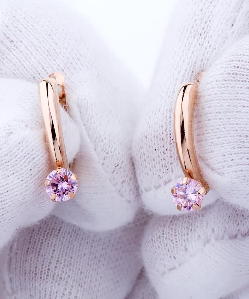 Золотые серьги с цирконами Золотые серьги с цирконами