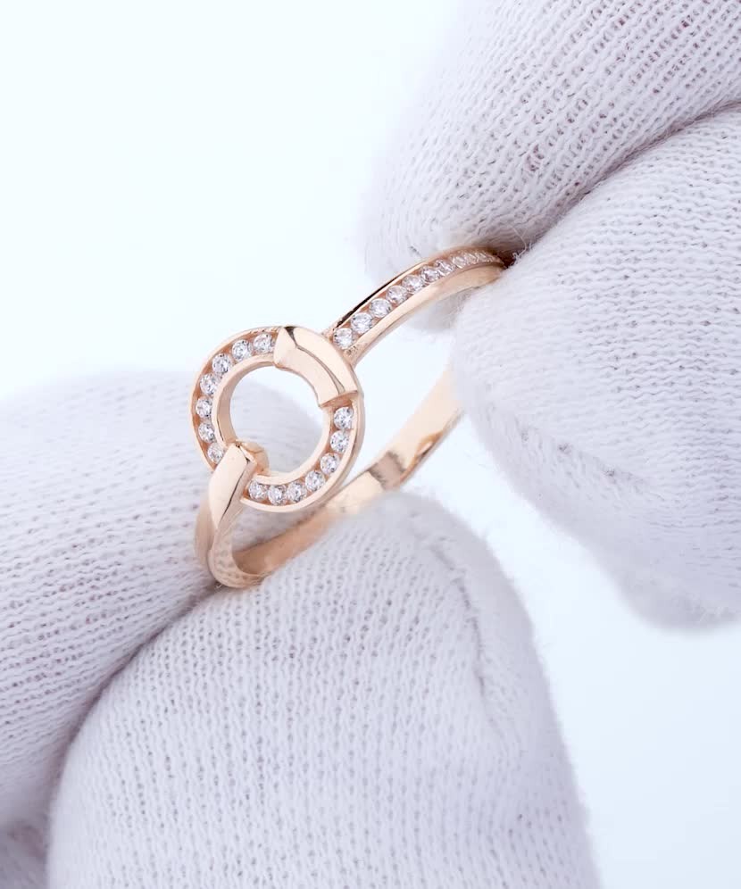 Gold ring with zircons Gold ring with zircons