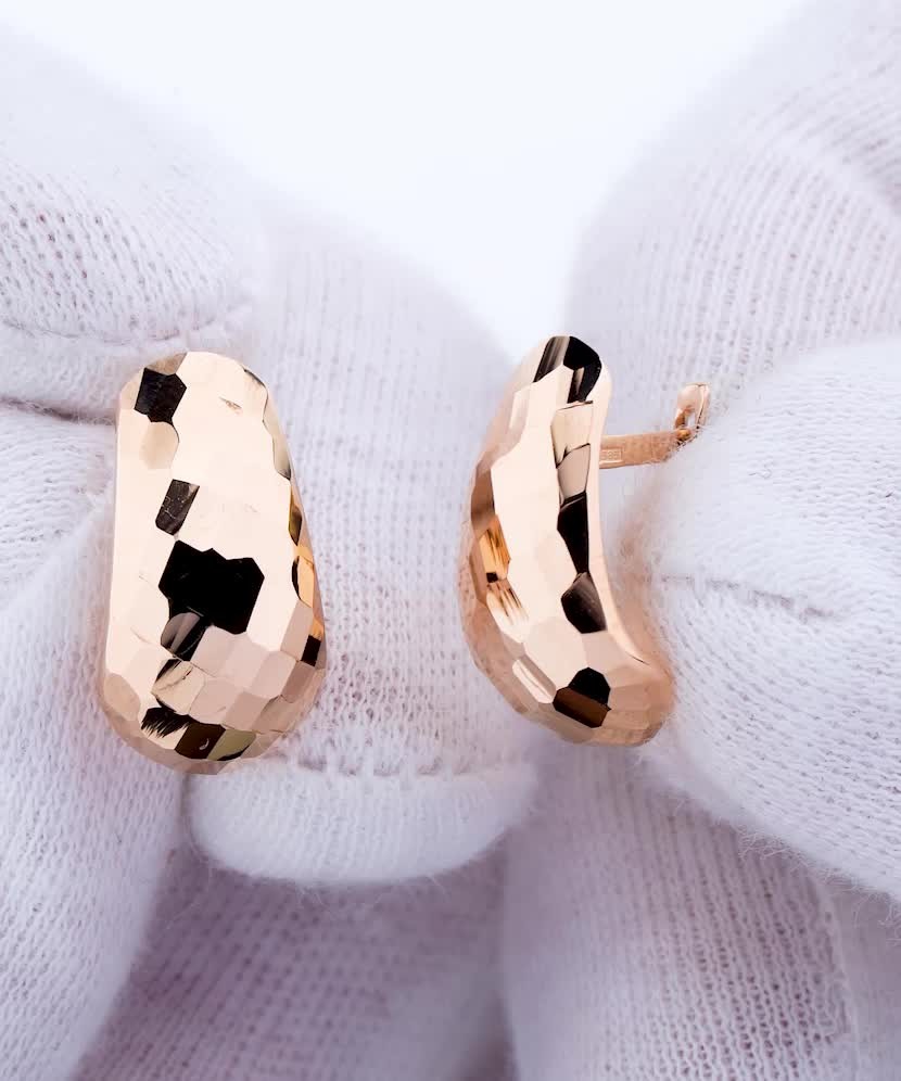 Золотые серьги