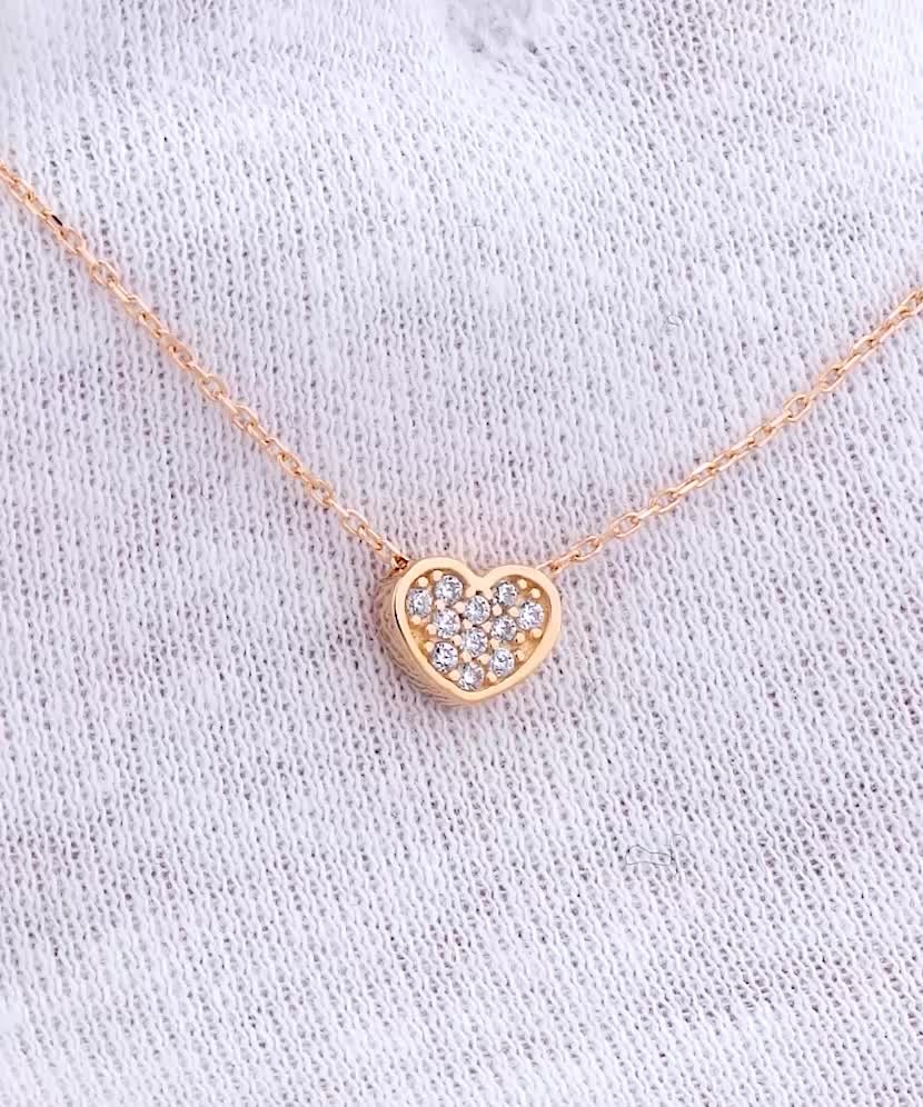 Gold chain with zirconium pendant "Heart"