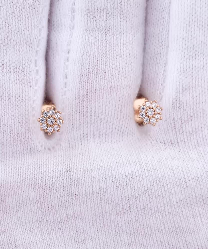 Gold earrings with zircons "Flowers" Gold earrings with zircons "Flowers"