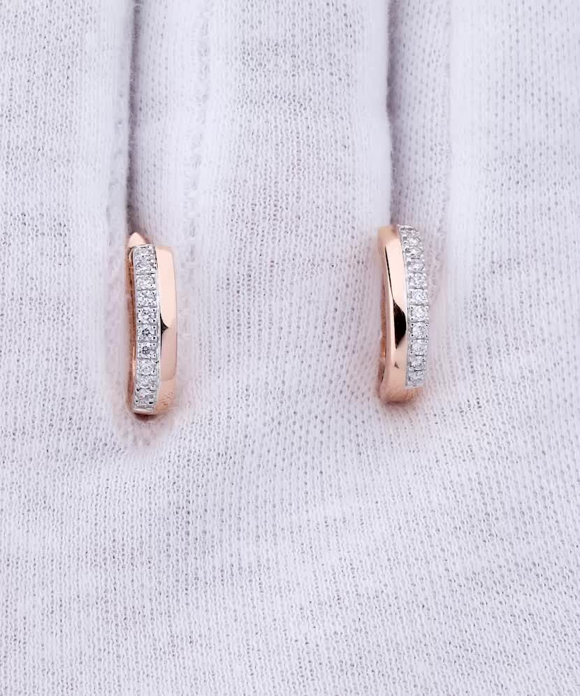 Золотые серьги с бриллиантами