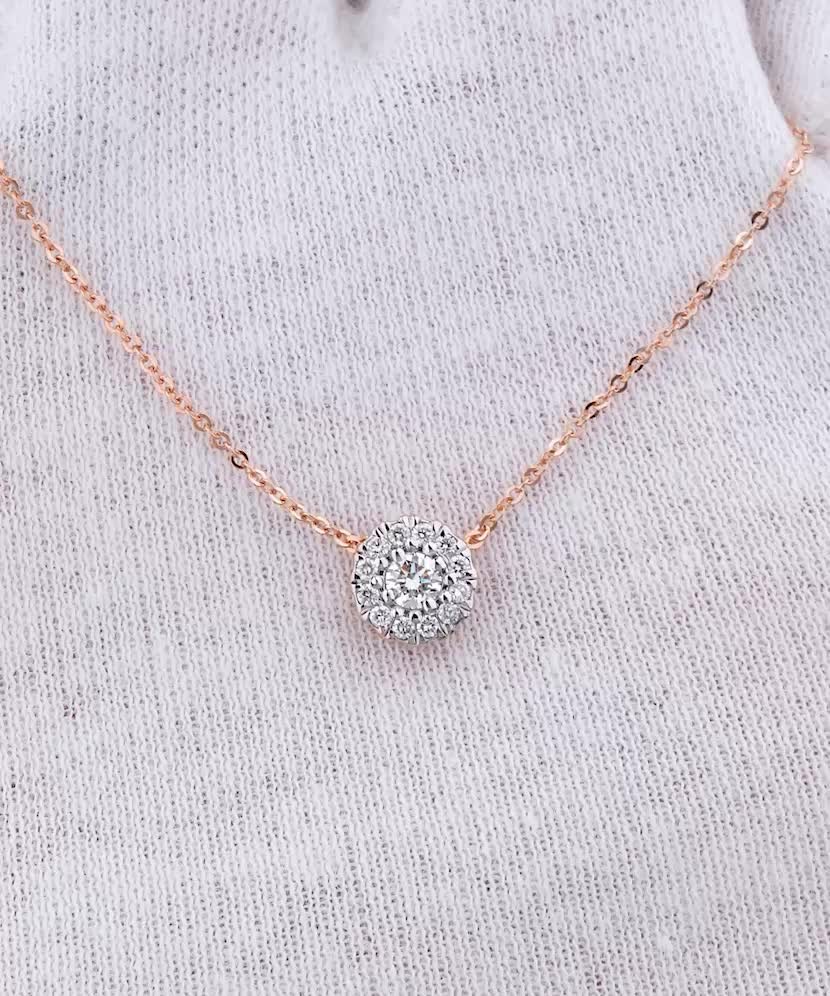 Золотая цепочка с бриллиантовым подвеской Золотая цепочка с бриллиантовым подвеской