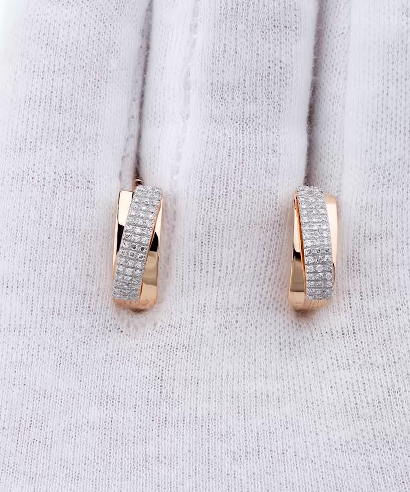 Золотые серьги с алмазами