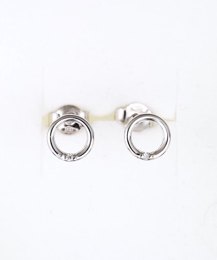 Серьги из белого золота с бриллиантами