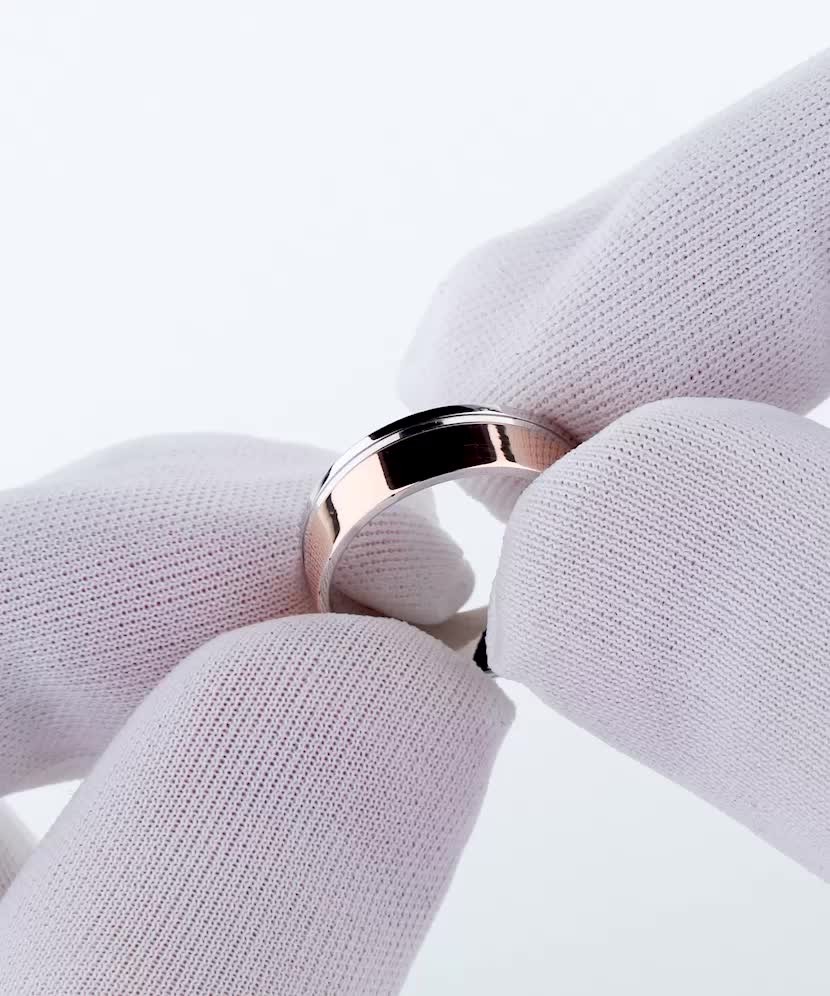 Обручальное серебряное кольцо с золотой пластиной