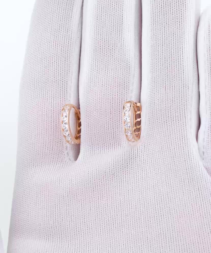 Золотые серьги с цирконами