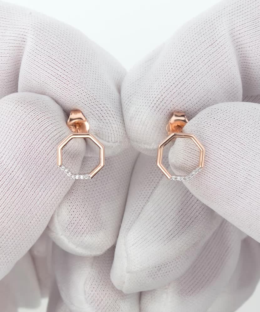 Золотые серьги с алмазами Золотые серьги с алмазами