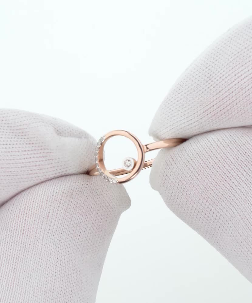 Золотое кольцо с алмазами Золотое кольцо с алмазами